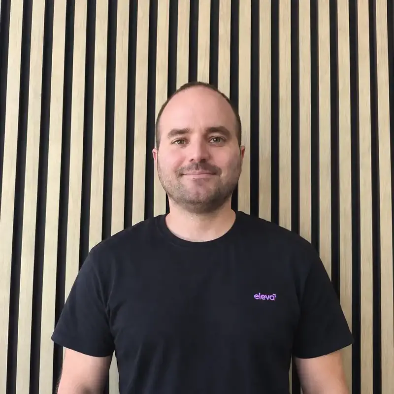 Javier Bueno, Eleva team