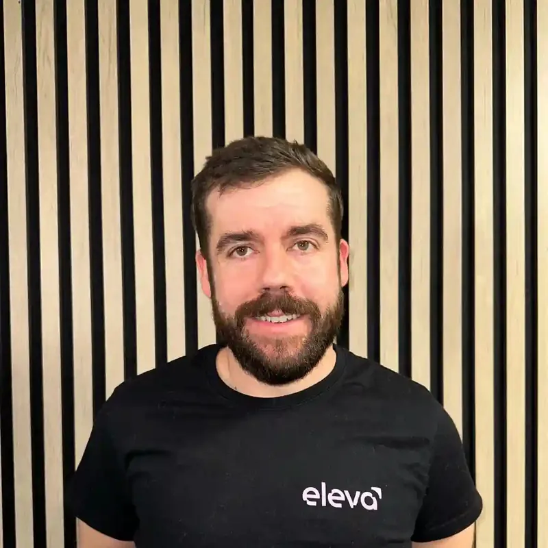 Raul Poza, Eleva team
